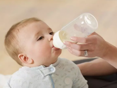 配方奶到底要喝到幾歲？寶寶不愛喝奶怎么辦？